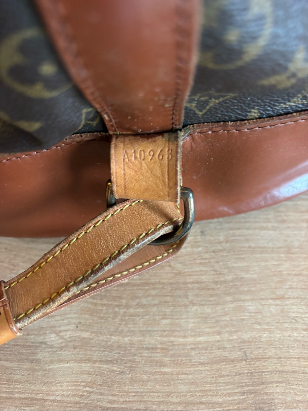 Authentic Louis Vuitton monogram backpack - Picture 5 of 7